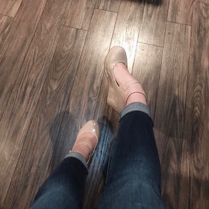 💕Mary Jane wedges 💕